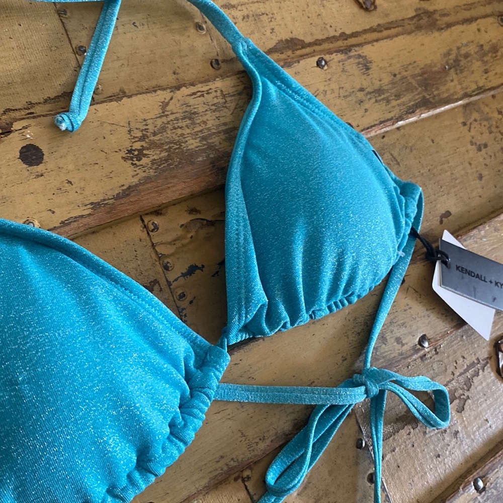 NWT KENDALL & KYLIE SWIM SPARKLE GLITTER LUREX STRING BIKINI TOP - Picture 9 of 15